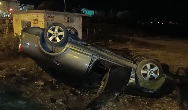 Adıyaman’da, takla atan otomobilin sürücüsü yaralandı 