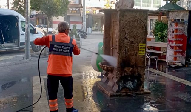 Adıyaman Belediyesi'nden 7/24 temizlik