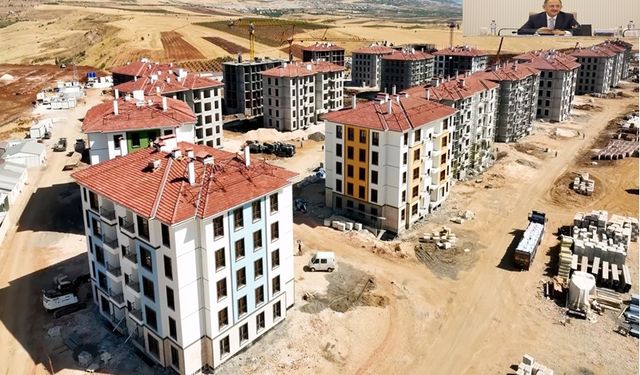 Bakan Özhaseki: "Adıyaman'a 82 bin 203 Bağımsız Bölüm Yapılacak"