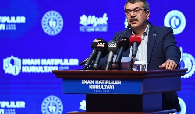 Milli Eğitim Bakanı öğretmenlere sahip çıktı