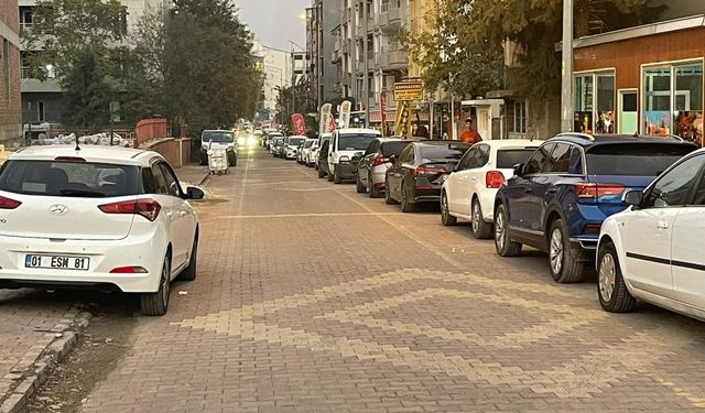 Adıyaman’da trafik ve toplu taşıma eziyeti vatandaşı isyan ettirdi  - Videolu Haber