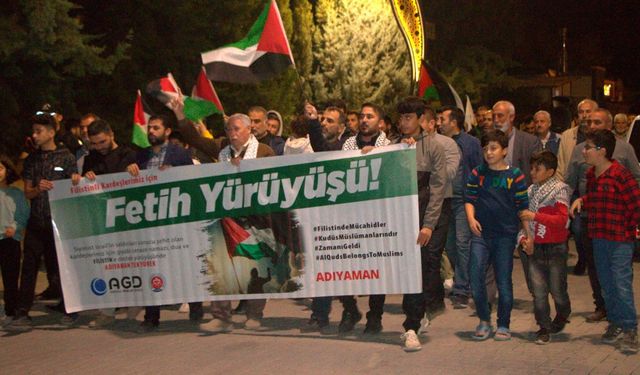 AGD, McDonald's önünde protesto yürüyüşü yaptı polis alarma geçti  - Videolu Haber