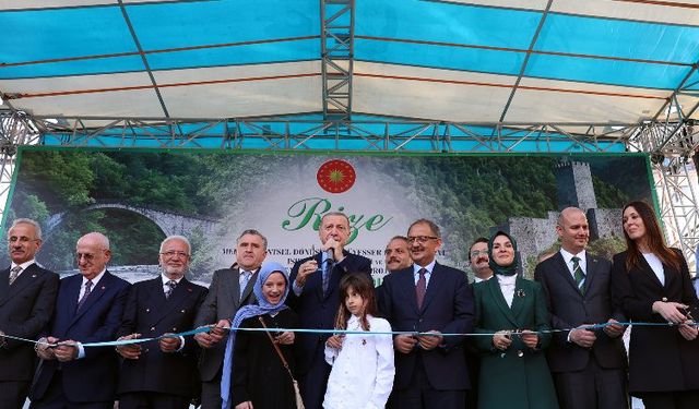 Erdoğan memleketi Rize'den dünyaya mesaj verdi... Gazze'yi çaresiz bırakmayacağız!