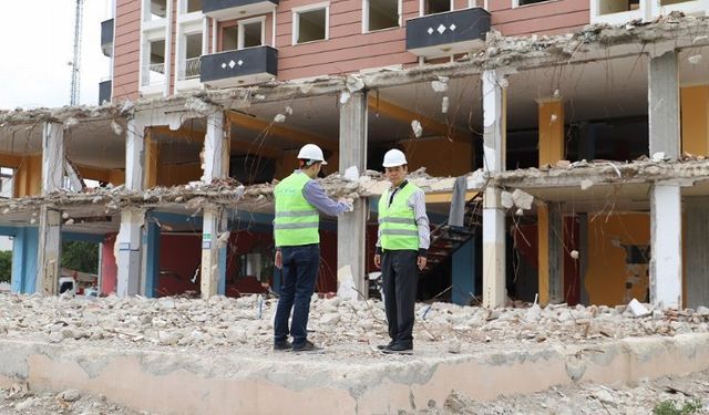 Japon deprem uzmanı uyardı... DAF kırılmaya başladı!