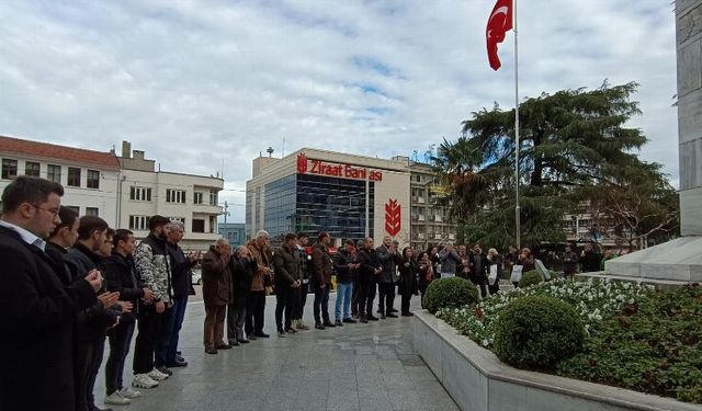 Zafer Partisi şehitleri dualarla andı