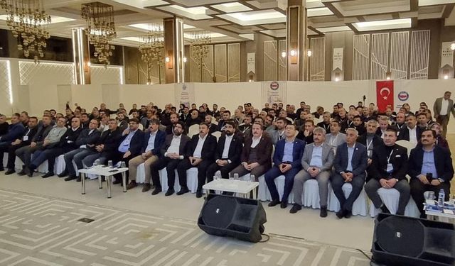 Başkan Demir: Mevzuattaki genel uygulamalar deprem bölgesinde çalışanlar lehine uyarlanmalıdır