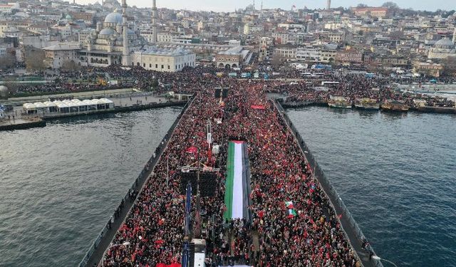 Tarihi yürüyüşten haykırdılar!