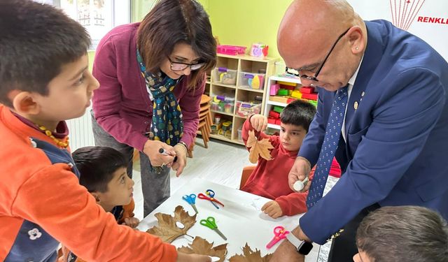 Anaokuluna oyuncak kütüphanesi açıldı