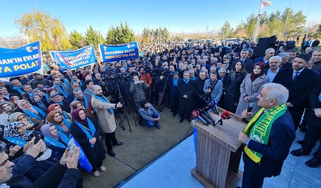 Ziya Polat'a Adıyaman'da coşkulu karşılama 