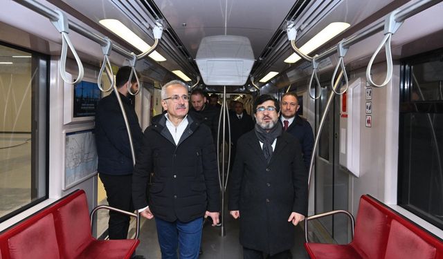 Bakan Uraloğlu: Bakırköy-Kirazlı metro hattı 1 milyon yolcuya hizmet verecek 