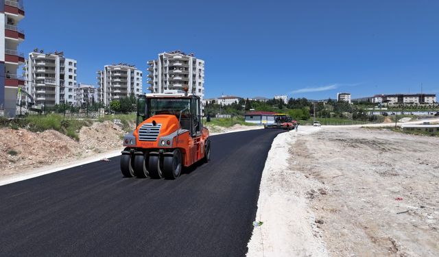 Adıyaman’da asfalt serim çalışmaları devam ediyor  - Videolu Haber