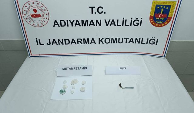 Jandarmadan uyuşturucu tacirlerine operasyon: 1 gözaltı