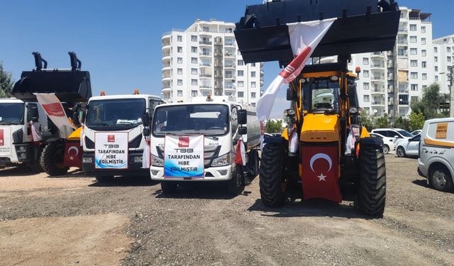 TBB‘den Adıyaman Belediyesine 12 araçlık hibe  - Videolu Haber