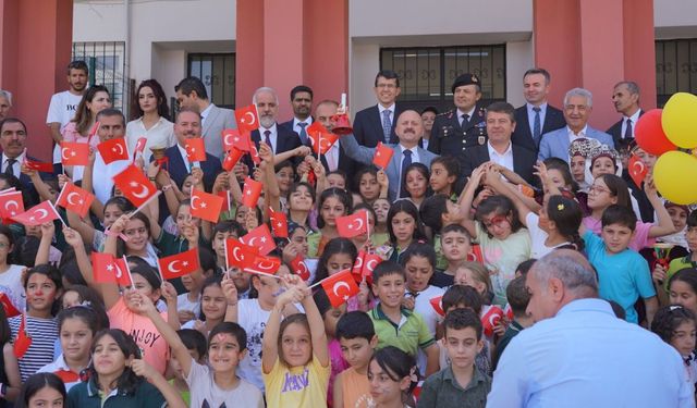 Başkan Tutdere, öğrencilerin heyecanına ortak oldu