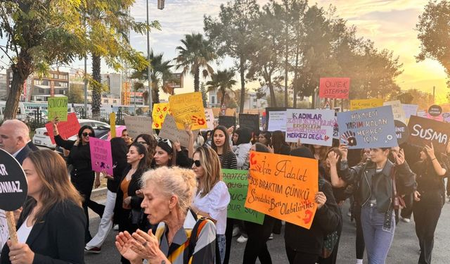 Adıyaman Barosu'ndan kadın cinayetlerine karşı sert tepki: 'Şiddete sessiz kalmayacağız'  - Videolu Haber