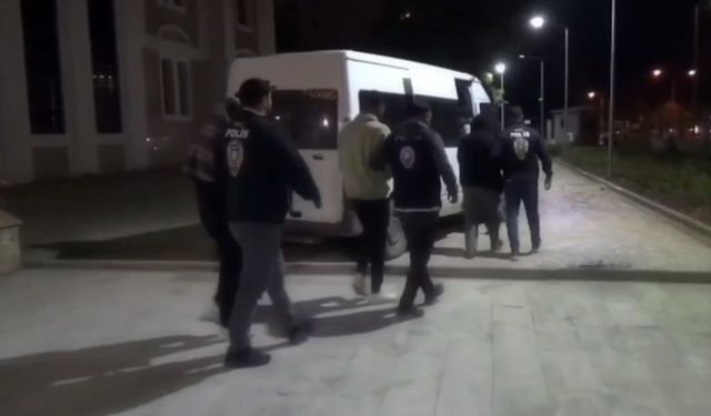 Adıyaman merkezli çekilişle eşya vaat eden dolandırıcılara operasyonu: 6 gözaltı  - Videolu Haber