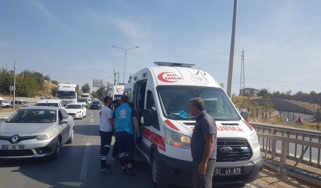 Adıyaman’da beton mikseri ile otomobil çarpıştı: 1 yaralı 