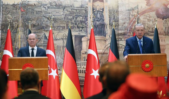 Cumhurbaşkanı Erdoğan: 'Suriye ve Lübnan’dan gelen mültecilere kapılarımız açık' 