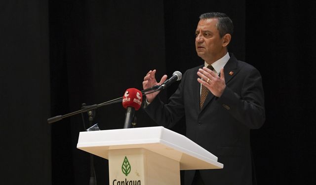 CHP Lideri Özgür Özel: 'Cumhuriyet tarihinde ilk kez asgari ücrete zam değil, indirim yapıldı' 