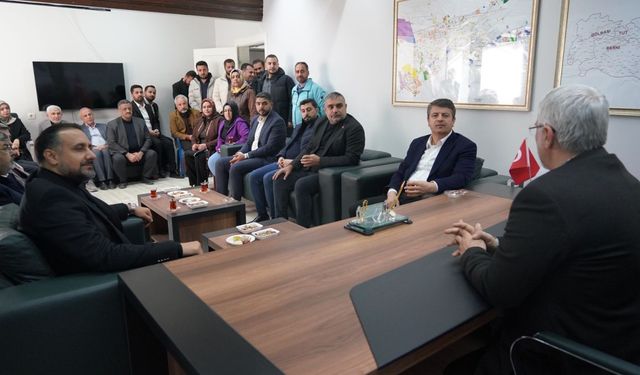 Başkan Tutdere, CHP heyetiyle birlikte AK Parti il başkanlığını ziyaret etti