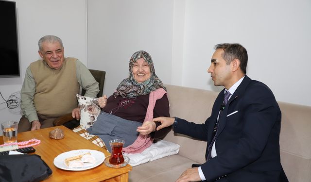 Evde Sağlık Hizmetleri 30 bin 360 ziyaret gerçekleştirdi  - Videolu Haber