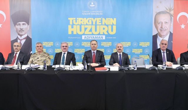 Bakan Yerlikaya: 'Adıyaman’da 454 operasyon, 290 tutuklama. Genelde 200 ton uyuşturucu ele geçirildi' 