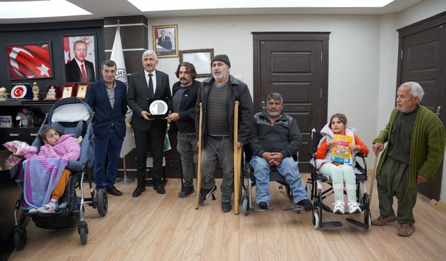 Başkan Hallaç’a engellilerden anlamlı teşekkür: 'Yanımızda olduğunuz için minnettarız'