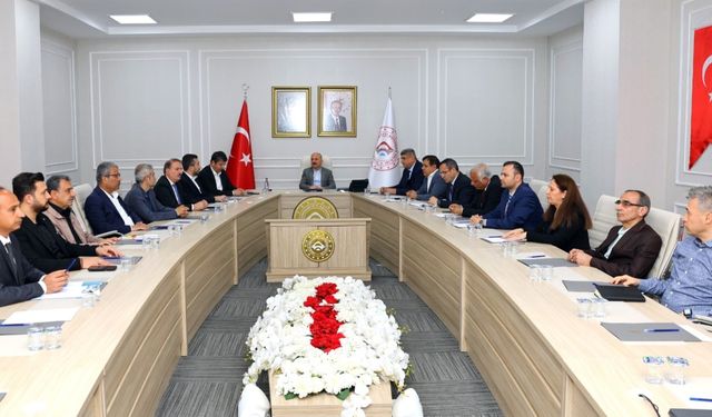 İl İstihdam Toplantısı Vali Osman Varol başkanlığında yapıldı   