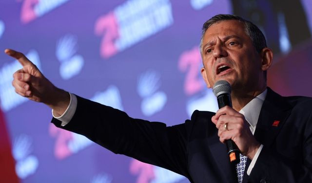 Özgür Özel: 'Ekrem Başkan için, demokrasi için, adalet için Ağrı Dağı’na da çıkıp miting yapacağız' 