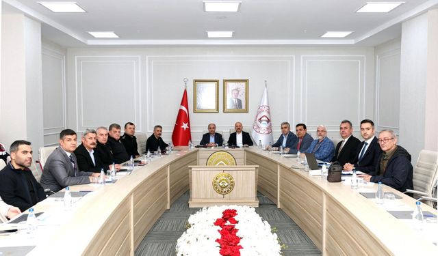 Sokak hayvanlarının korunması gündeme alındı