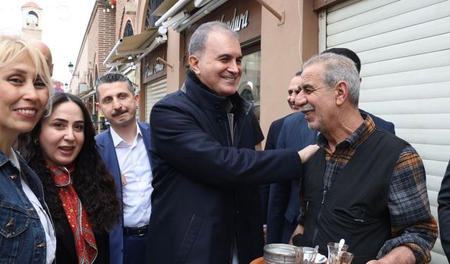 Sözcü Ömer Çelik'ten, Özel'e: 'Kullanılan dil, siyasi muhalefet değil; toplumsal fay hatlarını tetikleme girişimidir' 