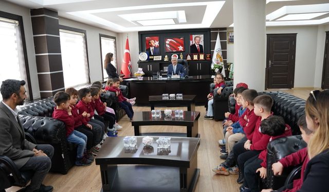 Zini-Abdullah Aslan Anaokulu öğrencilerinden Kahta Belediyesi'ne ziyaret 