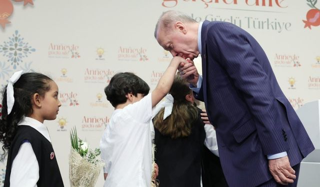 Cumhurbaşkanı Erdoğan: ‘Terörsüz Türkiye hedefi doğrultusunda sağlam adımlarla ilerliyoruz’ 