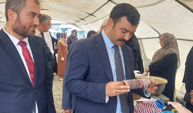 Kahta Müftülüğü’nden Kur’an kursları yararına hayır çarşısı 