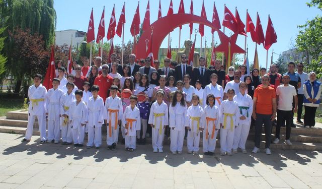 Kahta’da 19 Mayıs coşkuyla kutlandı 