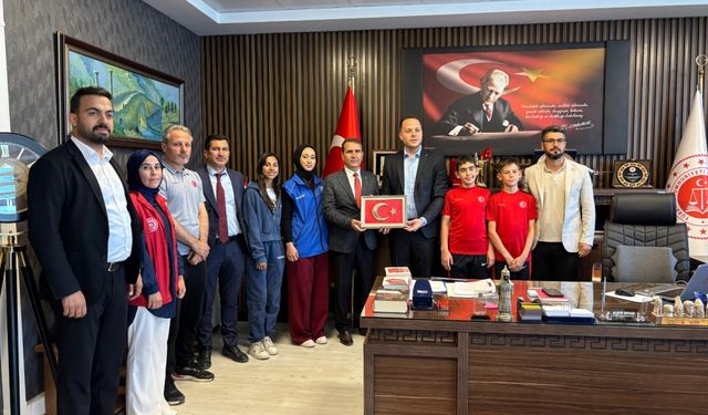 Kahta’da ‘Gençlik Haftası’ kapsamında kurum ziyaretleri gerçekleştirildi 