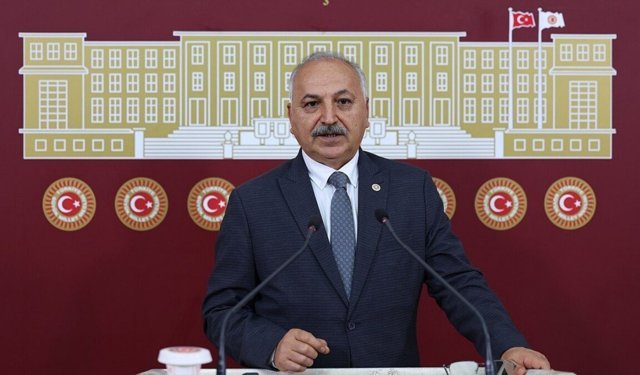 Talat Dinçer’den Bakan Uraloğlu’na: ‘Kabilelerin sahip olduğu interneti biz neden kullanamıyoruz?’ 