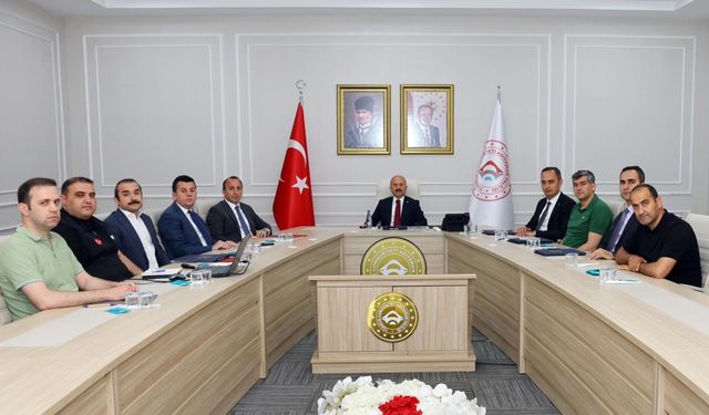 Vali Yardımcıları ‘Değerlendirme Toplantısı’ düzenlendi 
