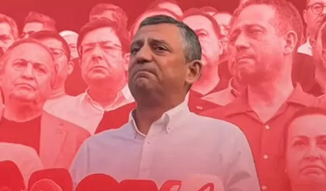 CHP lideri Özel'den Zeyrek'e duygusal veda