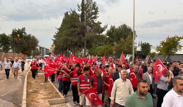 Adıyaman’da 15 Temmuz etkinlikleri düzenlendi: Kızılay’dan vatandaşlara ikram 