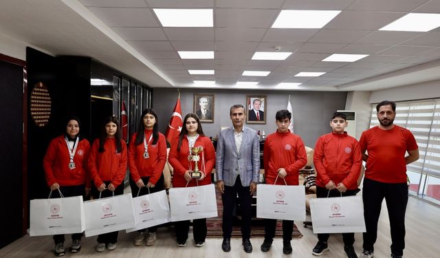 Adıyamanlı sporculardan atıcılıkta Türkiye dereceleri 