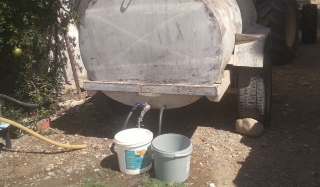 Kahta'da 16 Köy Susuz İki Aydır Su Akmıyor 