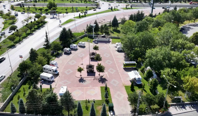 Karavan tutkunlarından “Karatay Karavan Parkı”na yoğun ilgi