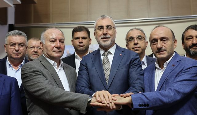 Kamu işçileri için çerçeve protokol imzalandı: 2025 için ilk 6 ayda yüzde 24, ikinci 6 ayda yüzde 11 zam 