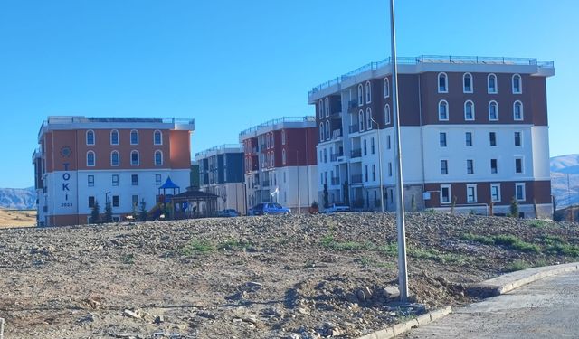 TOKİ: Kahta’daki konut projelerinde asansör arızaları giderildi