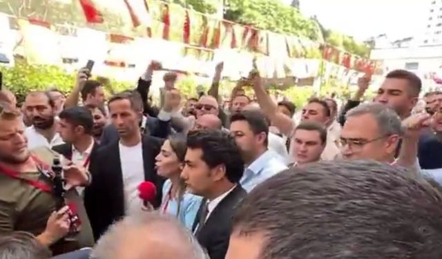 CHP İstanbul İl Kongresi'nde yeni gelişme: Mahkeme durdurulmasını istedi, YSK devamına karar verdi 