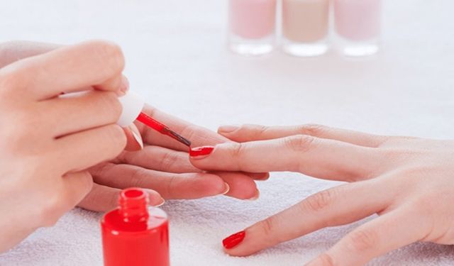 Kalıcı Oje Uygulamasında Konforlu Bakımın Adresi Nail Time Studio
