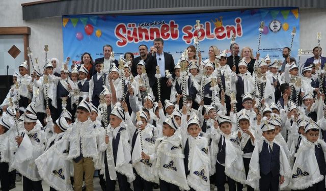 Adıyaman Belediyesi, çocuklar için geleneksel sünnet etkinliği düzenledi - Videolu Haber