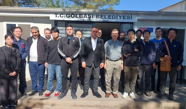 Başkan Yıldırım, deprem araştırma ekibini ağırladı