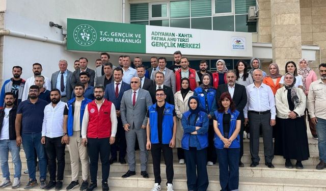 Gençlik liderleri, Kahta'da Değerlendirme ve Planlama Toplantısı'nda buluştu